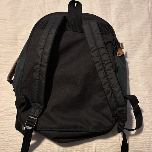 Green and Tan Backpack - Picture 2 of 7